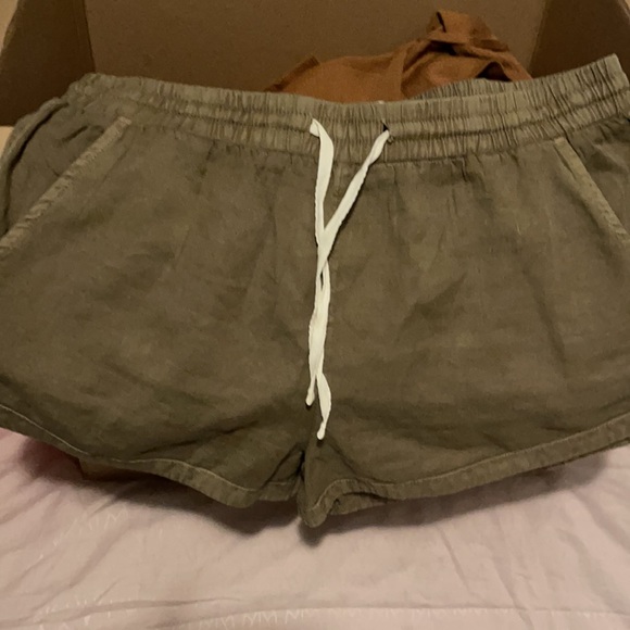 Billabong Road Trippen Shorts - Picture 3 of 4